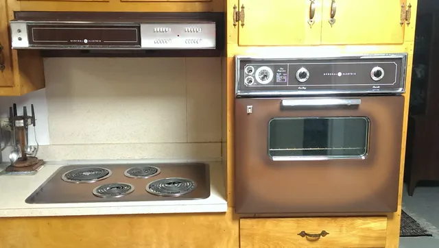 B & J Appliance & Signs