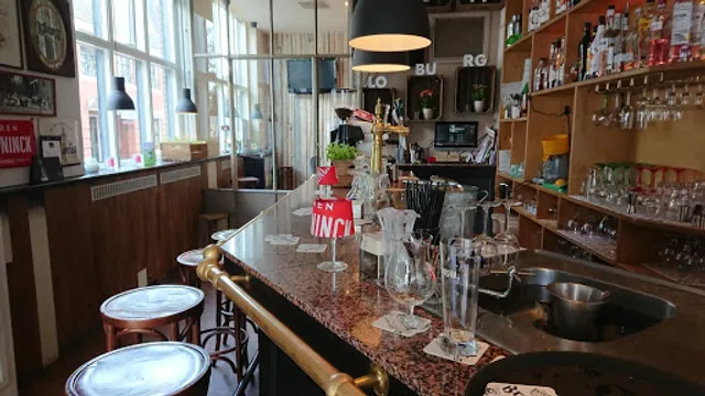 Loburg | Food Bar Live