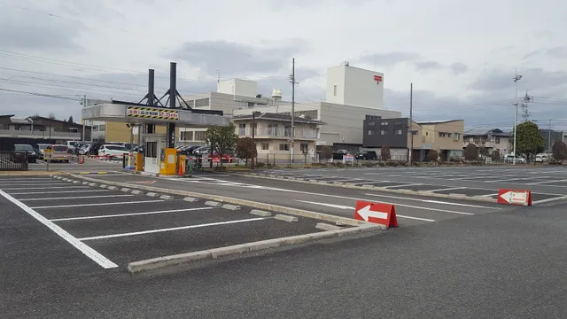 World Event and Convention Complex Gifu / Driver's Training Center Parking Lot