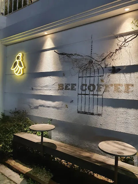 Bee coffee