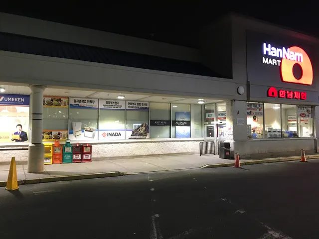 Everycare Studio - Massage Chairs