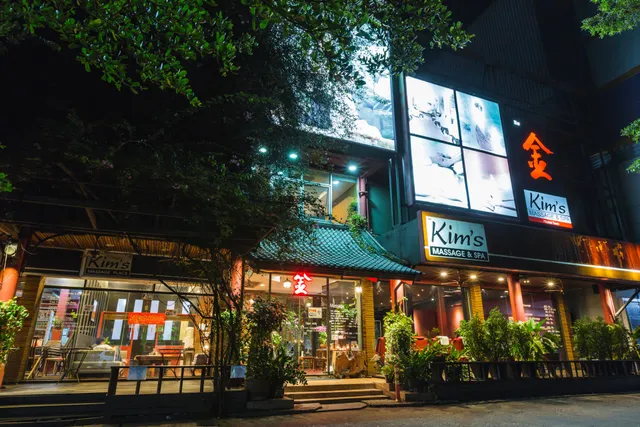 Kim's Massage & Spa 1