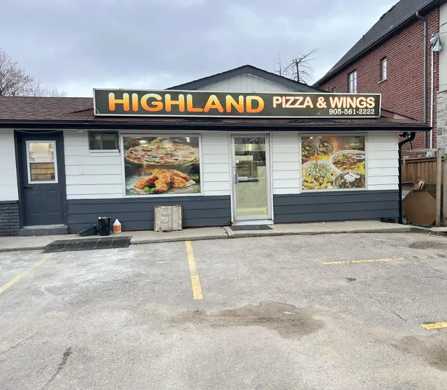 Highland pizza and wings 🥇