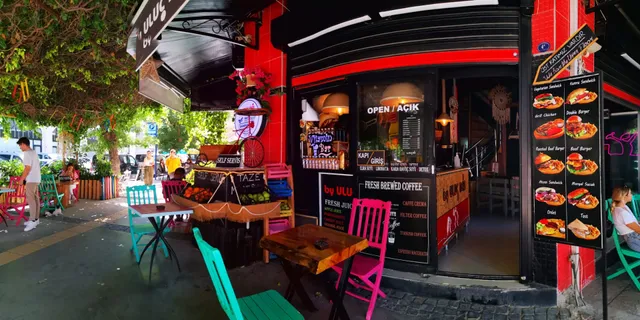 By Uluç Reis- Steak Burger Drinks