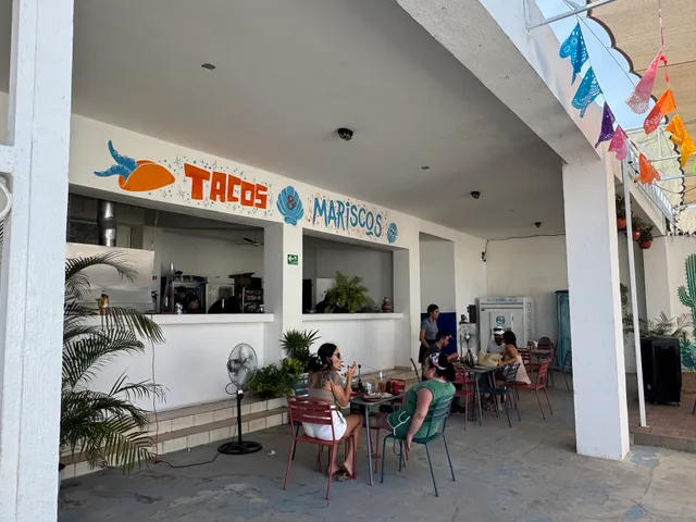 Playa Bruja Restaurante