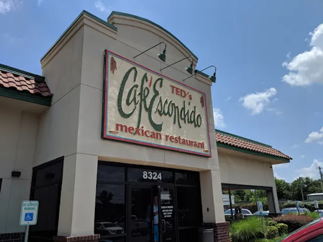 Ted's Café Escondido