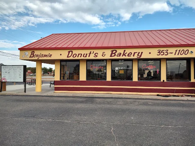 Benjamin Donuts & Bakery