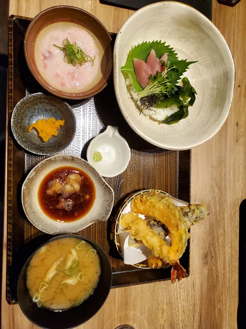 シャミネ松江食の専門館