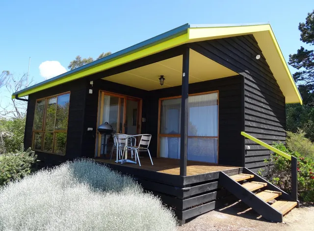 Black Cockatoo Cottages