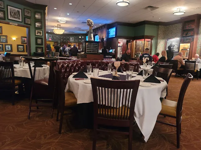 Vince Lombardis Steak House