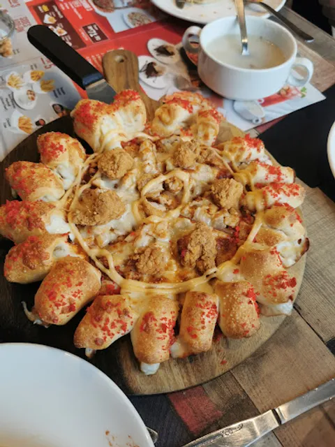 Pizza Hut Delivery Bandar Sri Indah Tawau (FCD)