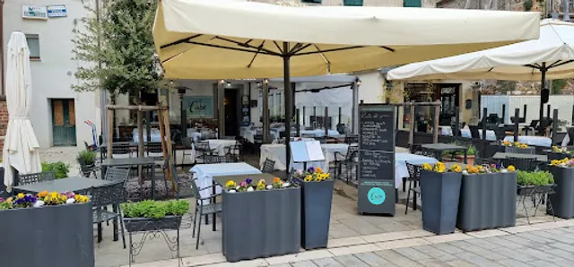 A Lè Cube Trattoria Pizzeria