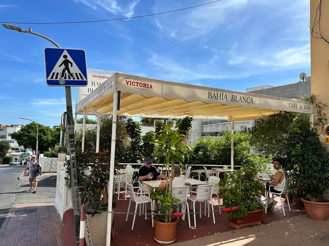 Bahía Blanca Café & Bar