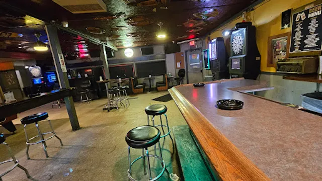 Mickey's Bar & Grill