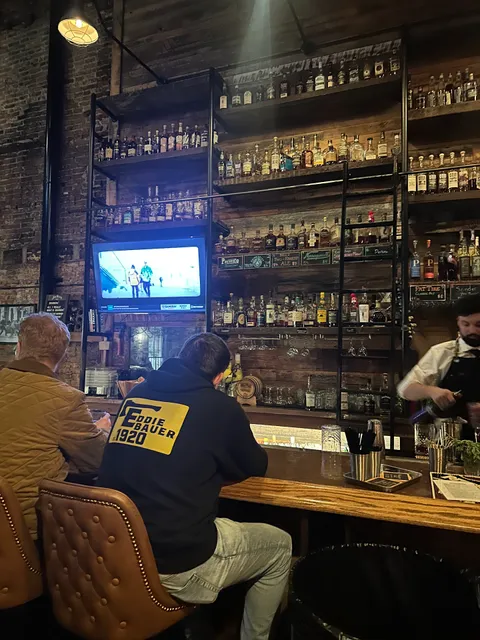 Wiseguy Lounge - OTR