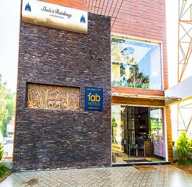 OYO Hotel Sholas Residency