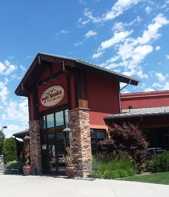 Smoky Mountain Pizzeria Grill