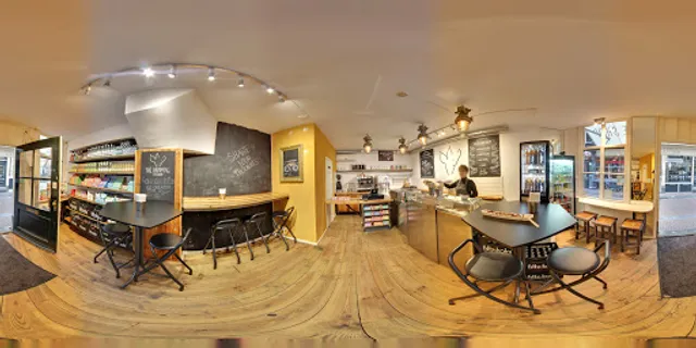 The Happy Pig Pancake Shop