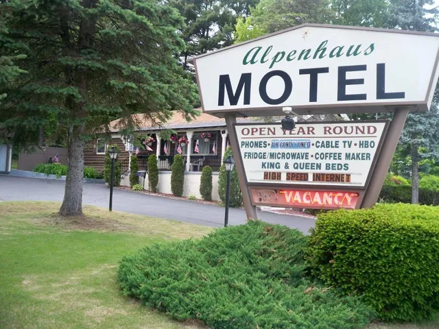 Alpenhaus Motel