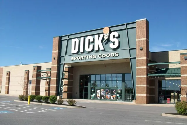 DICK'S Sporting Goods
