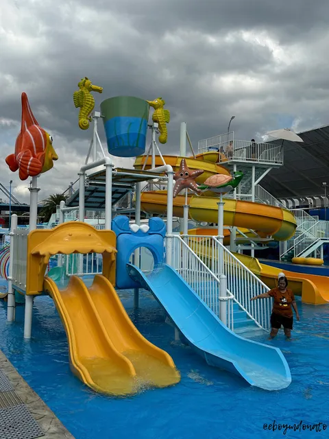 Ocean Park Aqua Adventure