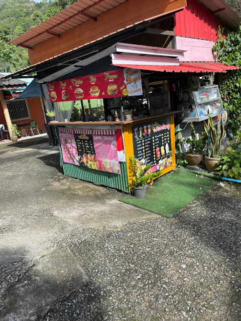 Thai Food Restaurant Krua Ton Pu