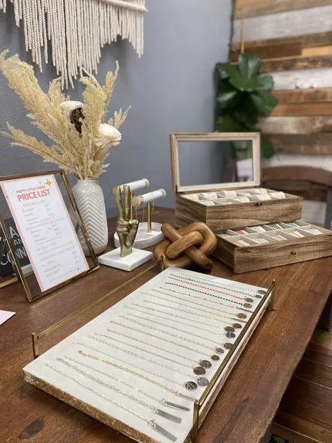 Pretty Little Things OC | Permanent Jewelry