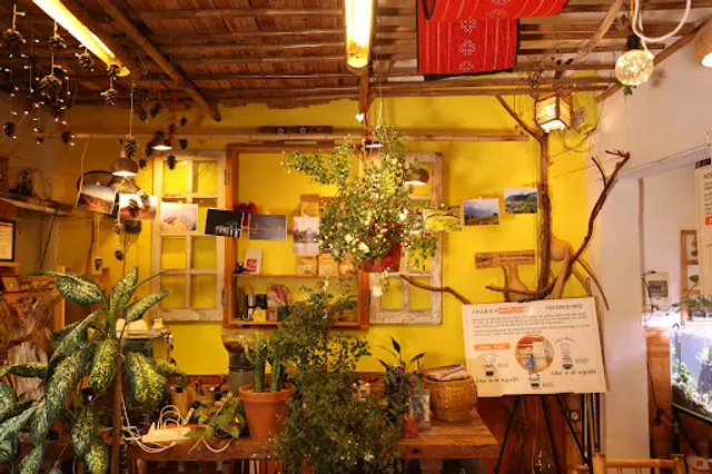 Cà phê Ngày Khác