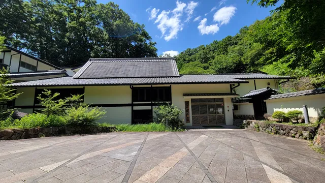 Asukanoyado Iwaidoso