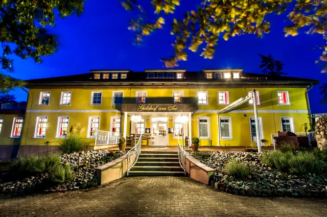 Gutshof am See - Frank Berding