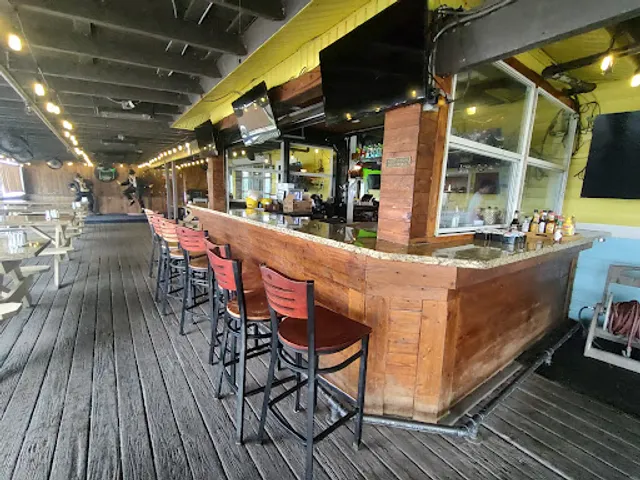 GuadalaHARRY's Bar & Grill