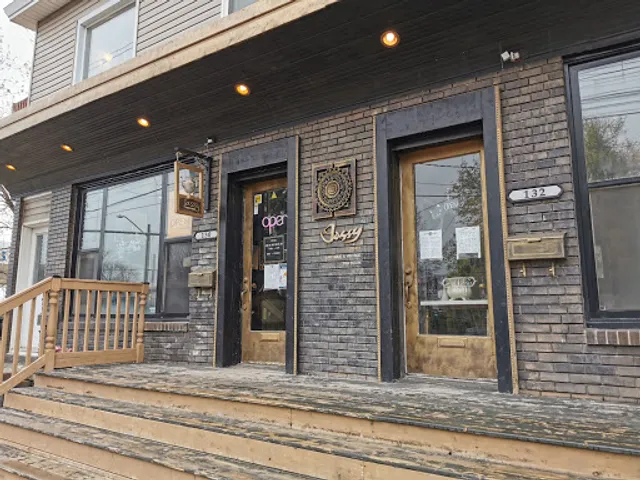 Jassy Boutique & Tearoom