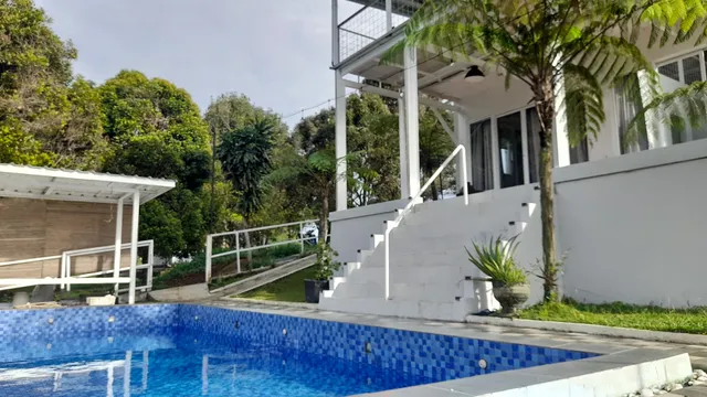 Villa Bukit Catangmalang