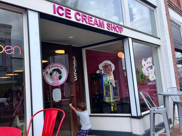 Paleteria Deya of Farmville