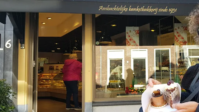 v.d. Berg's Banketbakkerij