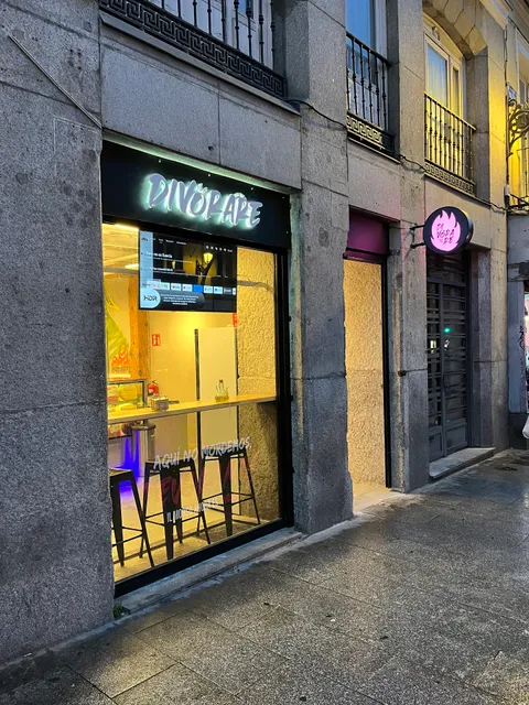 DIVORARE l Focaccia Madrid