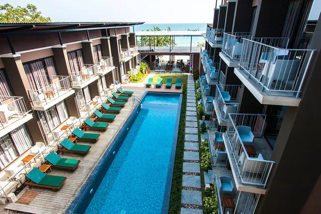 La Lune Beach Resort