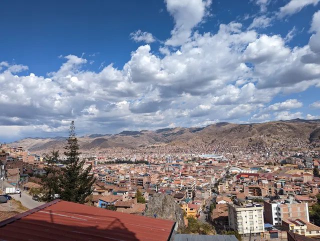 Sara Wasi Jardines del Inca