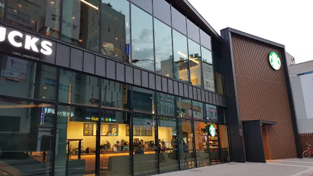 스타벅스 김해율하신도시점