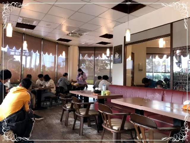 Easy Life Cafe 簡單生活