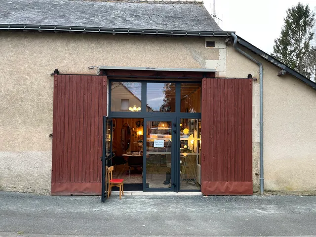 Brocante Giselle en Goguette