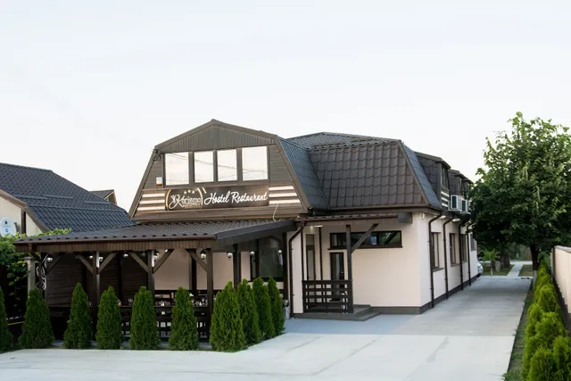 Hostel Restaurant Karisma