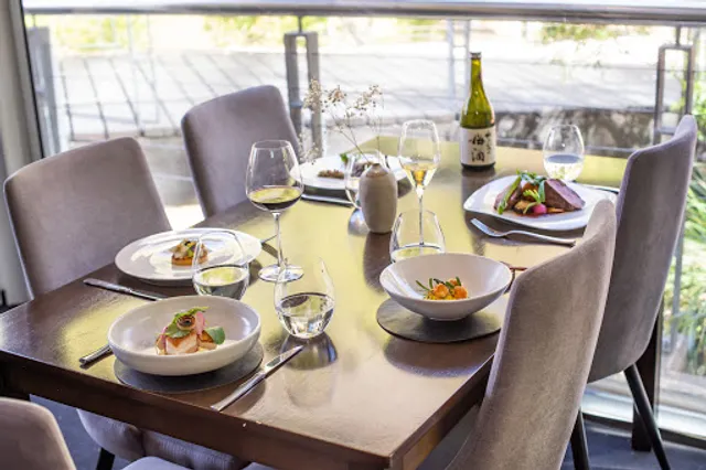 Quoi Dining Restaurant