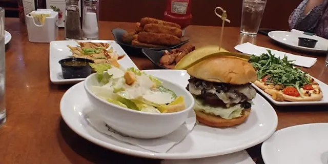 White Spot Pemberton Plaza