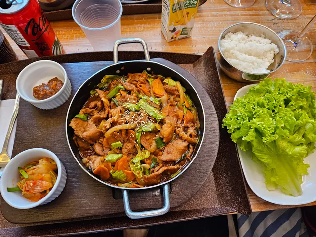 Yoribogo Korean food restaurante coreano