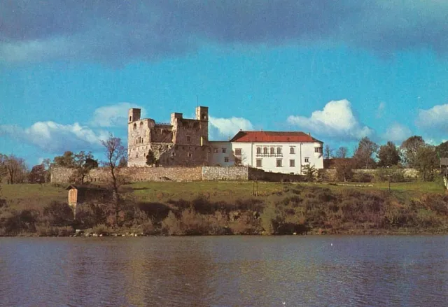 Vár Vendéglő Panzió