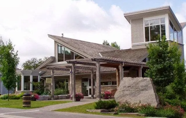 Muskoka Lakes Public Library