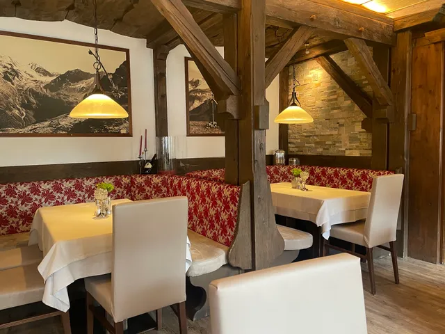 Cafe-Restaurant Mount Everest