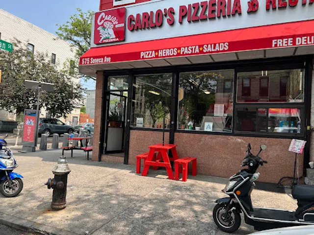 Carlo's Pizza