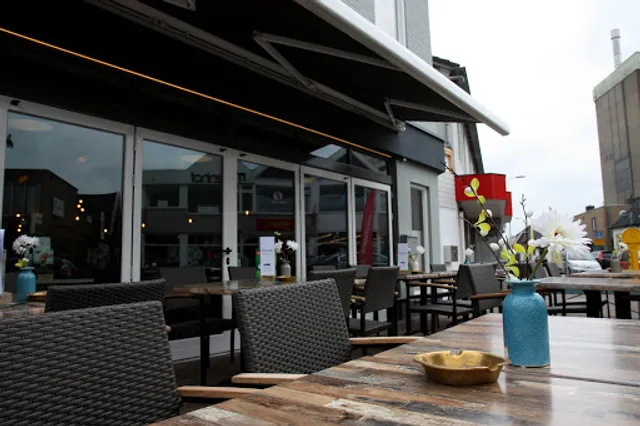 Lemonade -food & drinks-